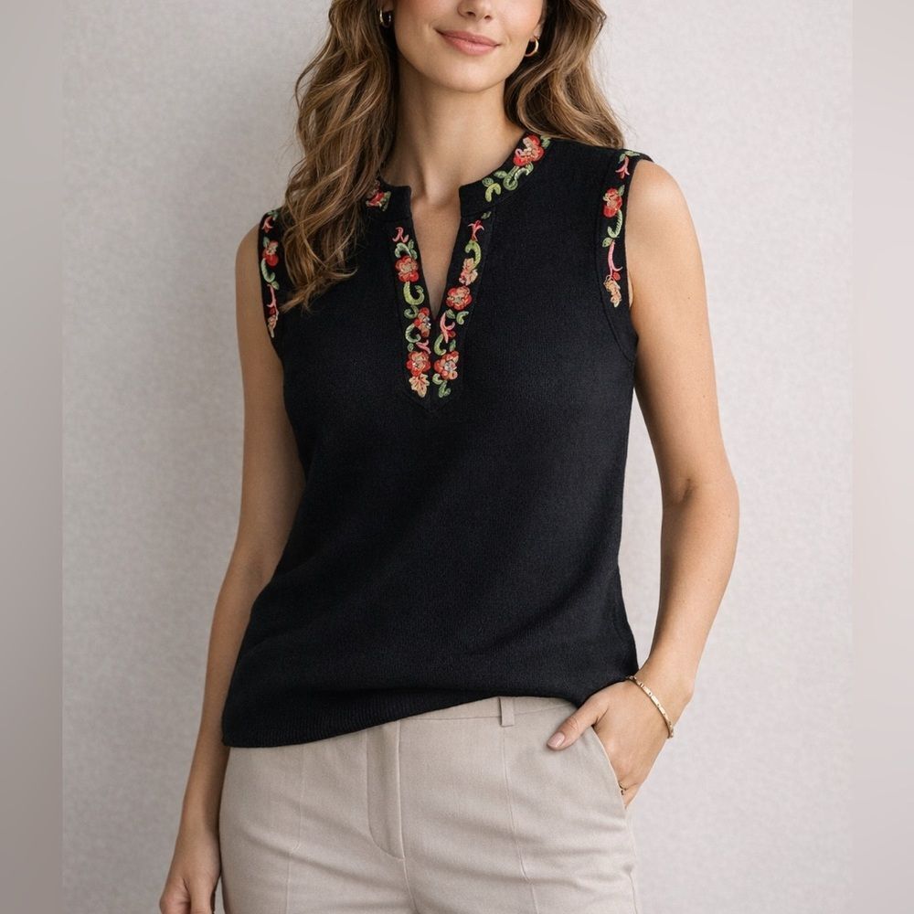 Joseph AโQโuest-ce Que Cโest Embroidered Sleeveless Knit Sweater Top L Vintage
